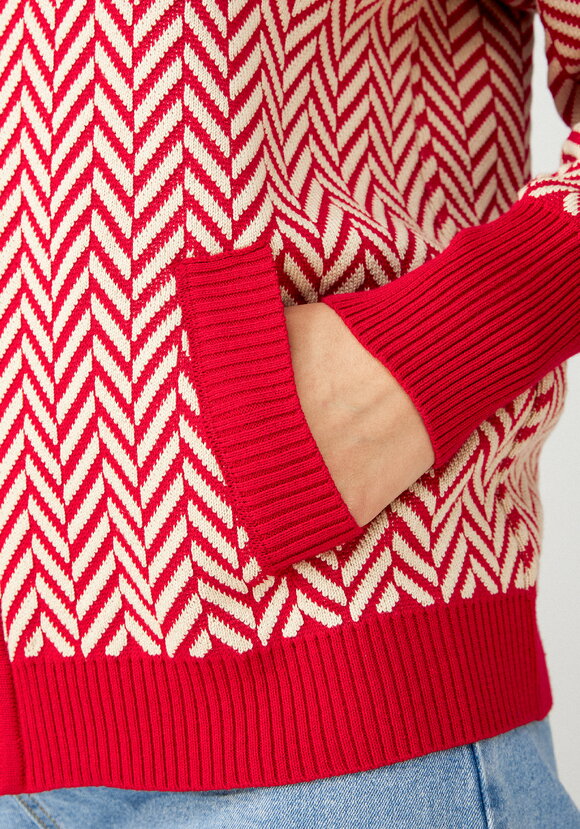 Бомбер женский на молнии с широкими манжетами шир.  580, рис. 26