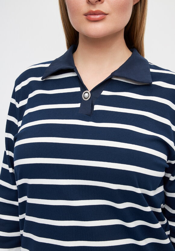 Поло в полоску с декоративной пуговицей шир.  580, рис. 11