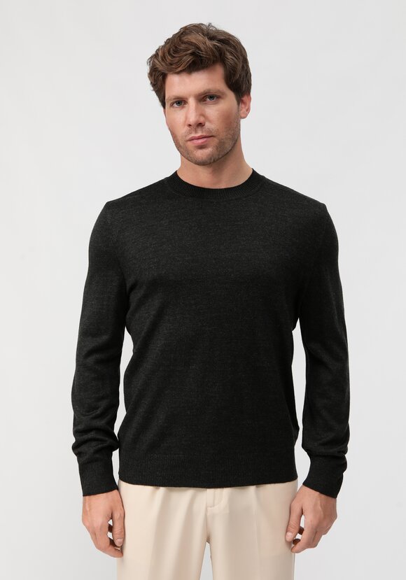 Джемпер классический с длинным рукавом шир.  580, рис. 25