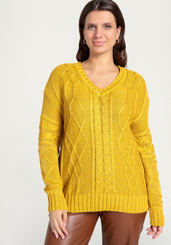 Джемпер с V-образным вырезом и косами шир.  580, рис. 17