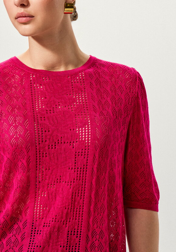 Джемпер с ажурным рисунком и защипами шир.  580, рис. 13