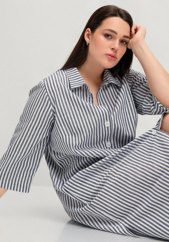 Платье-рубашка в полоску прямого силуэта шир.  580, рис. 9