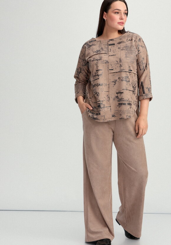 Костюм свободного кроя шир.  580, рис. 28