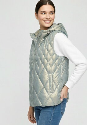 Жилетка женская, стеганая