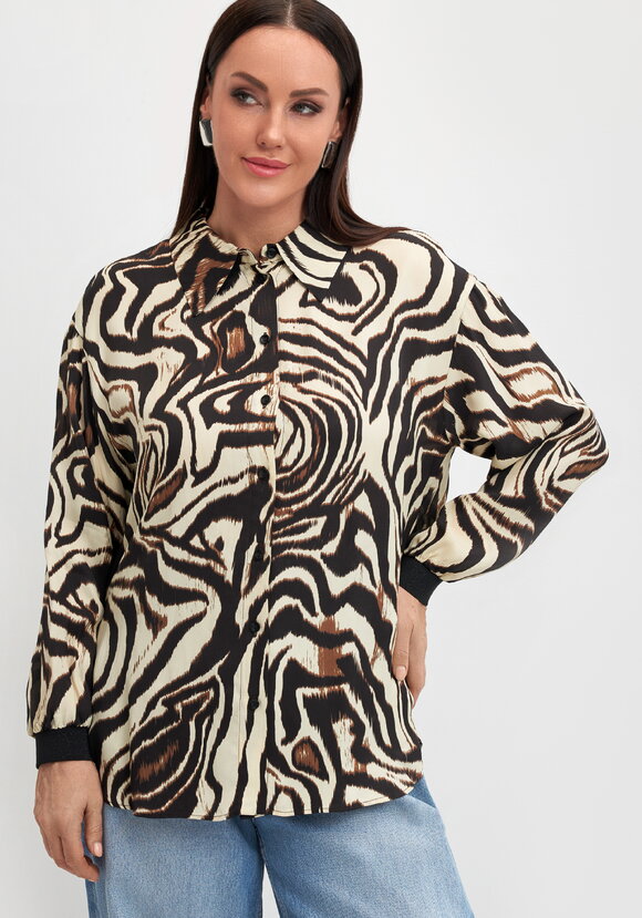 Блуза с анималистичным принтом на пуговиуах шир.  580, рис. 1