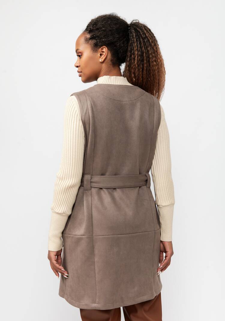 Жилет из экозамши с воротником апаш шир.  750, рис. 13