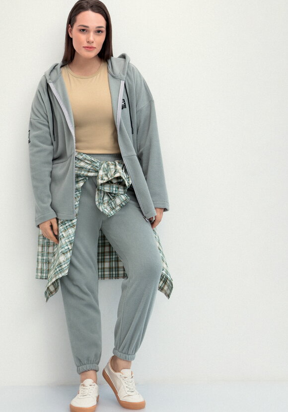 Толстовка из флиса с нашивкой на груди шир.  580, рис. 11