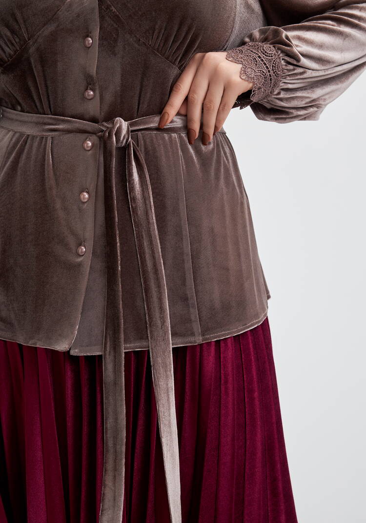 Блуза бархатная со вставками из кружева шир.  750, рис. 12