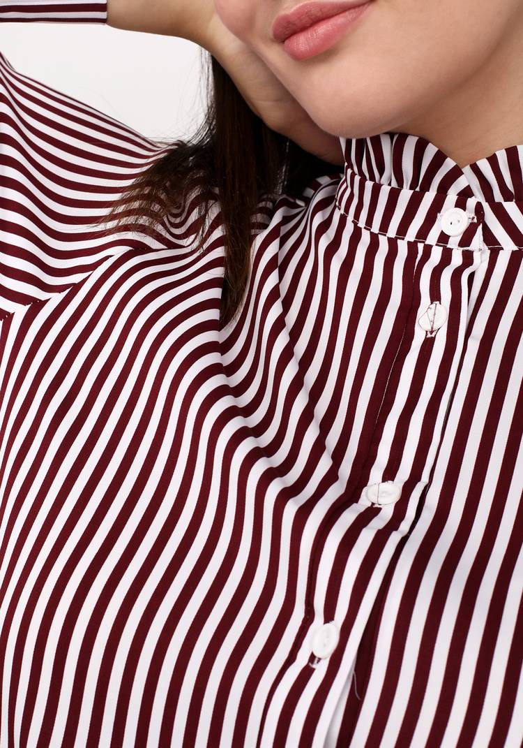 Блуза с эффектным воротником-стойка шир.  750, рис. 8