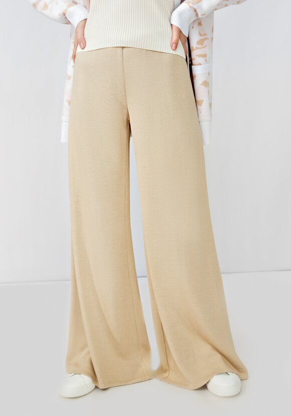 Брюки на эластичном поясе прямые шир.  580, рис. 5