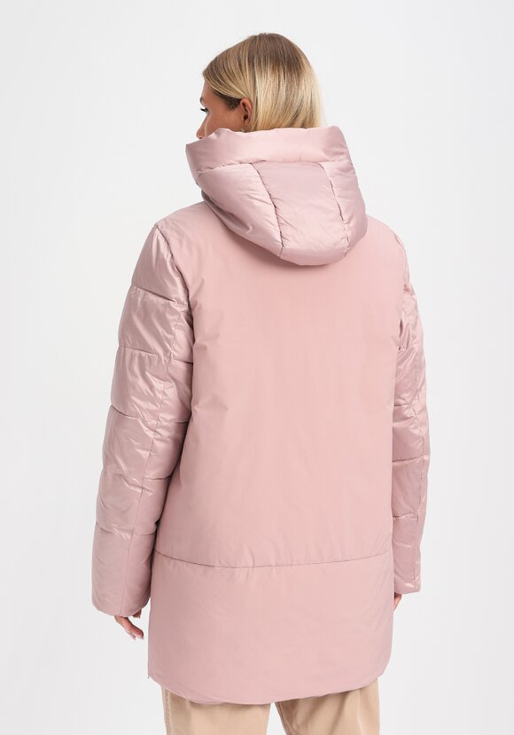 Куртка из мерцающей ткани с капюшоном шир.  580, рис. 19