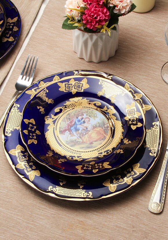 Набор кобальтовых тарелок, 2 шт. шир.  580, рис. 15