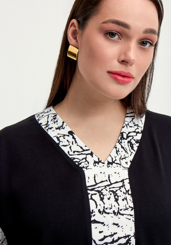 Блуза с леопардовой окантовкой шир.  580, рис. 5