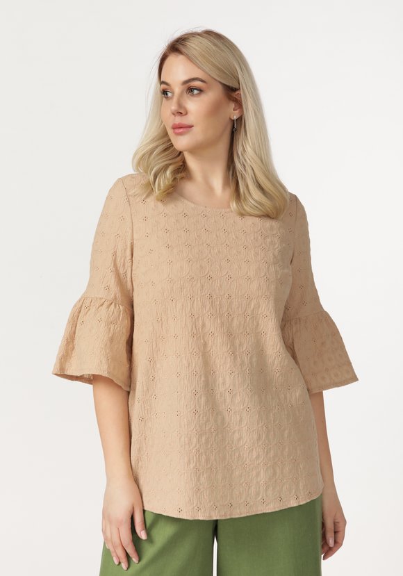 Блуза из шитья с воланом по низу рукава шир.  580, рис. 20