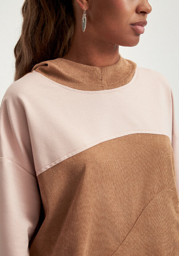 Худи оверсайз комбинированное шир.  580, рис. 5