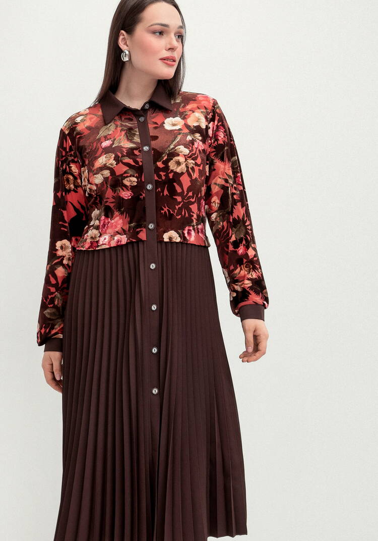 Платье с отрезной кокеткой и юбкой плиссе шир.  750, рис. 23