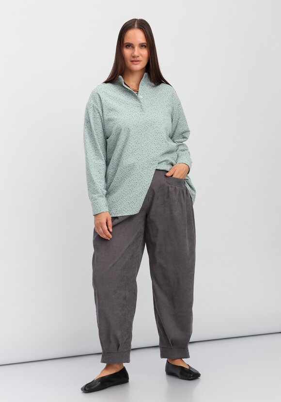 Брюки-бананы с манжетами по низу шир.  580, рис. 24