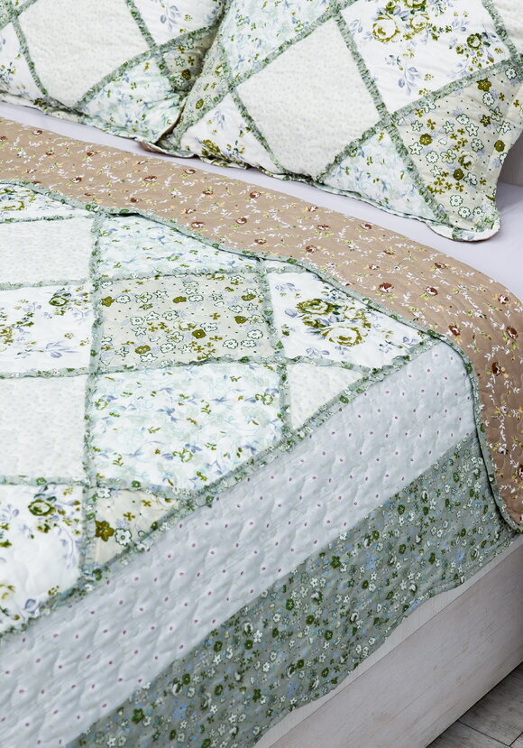 Покрывало с наволочками Печворк шир.  580, рис. 7