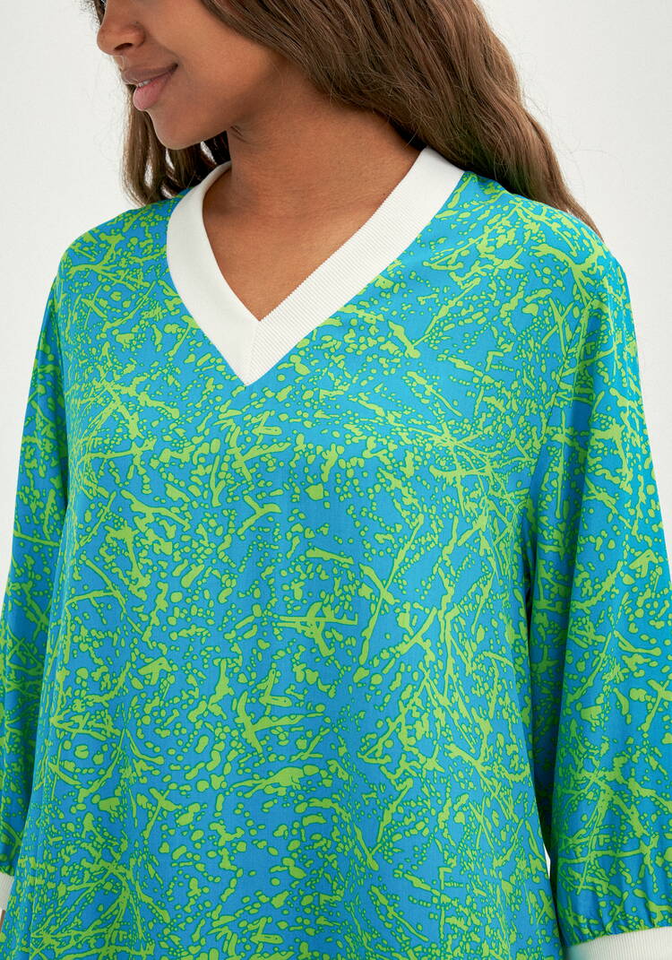 Платье А-силуэта с контрастной отделкой шир.  750, рис. 21