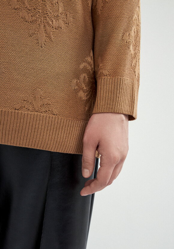 Джемпер структурной вязки свободного силуэта шир.  580, рис. 14