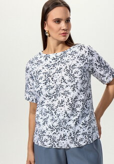 Блуза с пуговицей по спинке