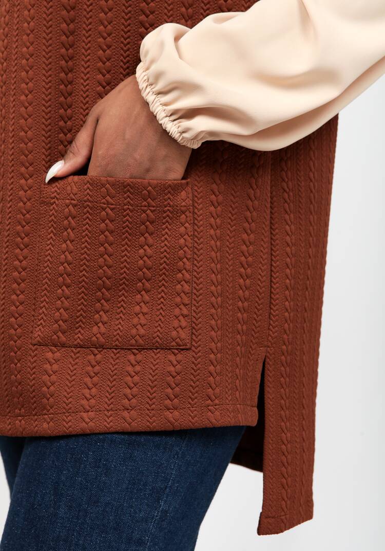 Жилет из фактурной трикотажной ткани шир.  750, рис. 6