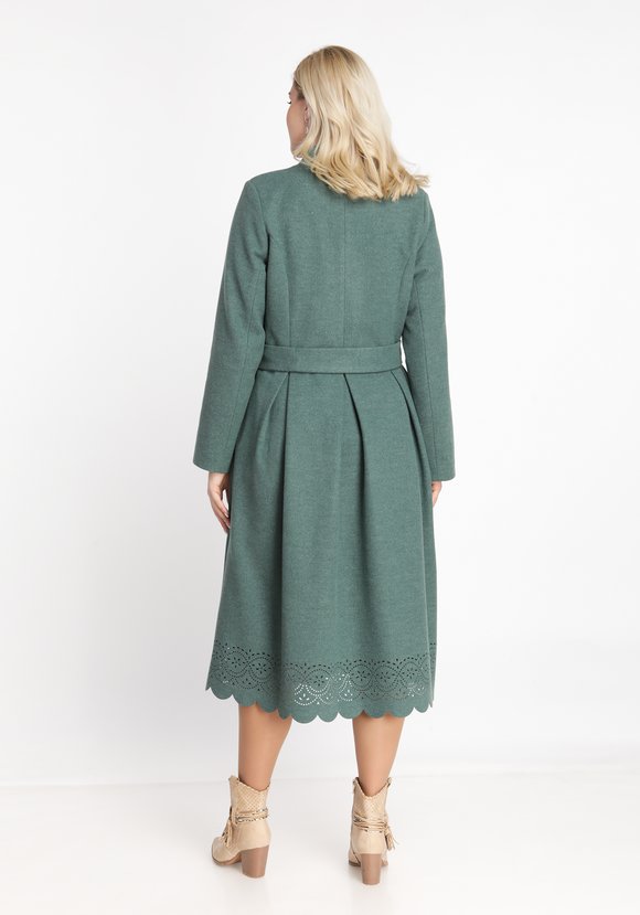 Пальто с перфорацией по низу изделия шир.  580, рис. 8