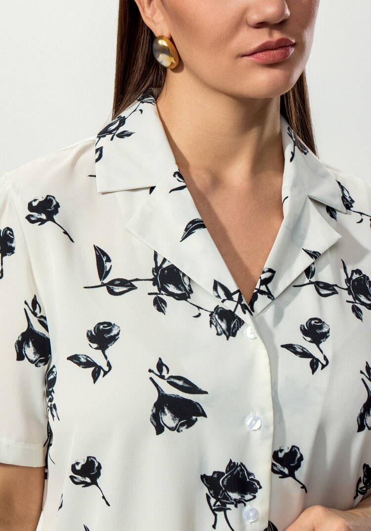 Блуза с отложным воротником в цветочек шир.  750, рис. 12