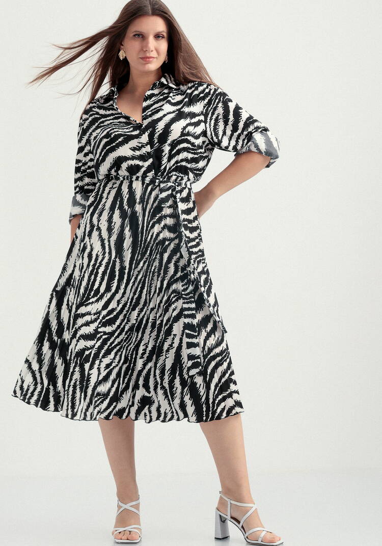 Платье с плиссированной юбкой шир.  750, рис. 10