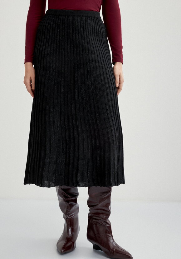 Юбка миди с метанитью шир.  580, рис. 35