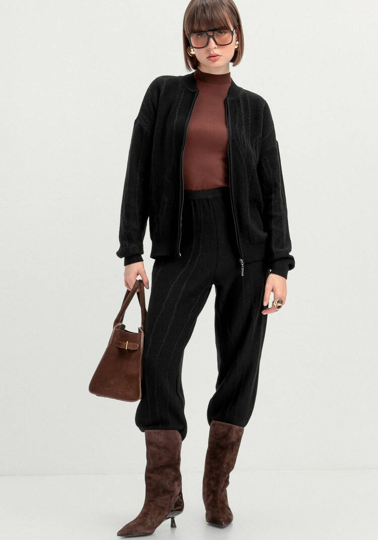 Бомбер с фактурным рисунком шир.  750, рис. 16