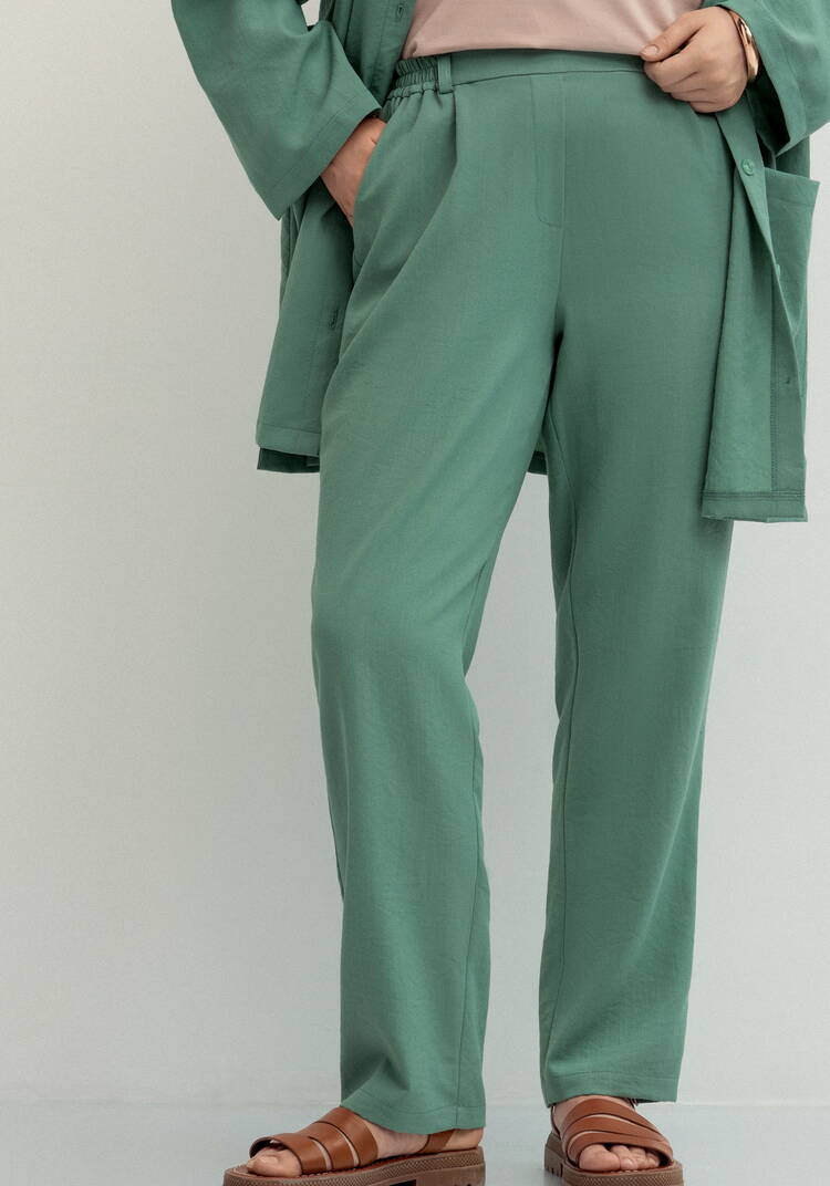 Брюки прямого кроя на резинке по поясу шир.  750, рис. 8