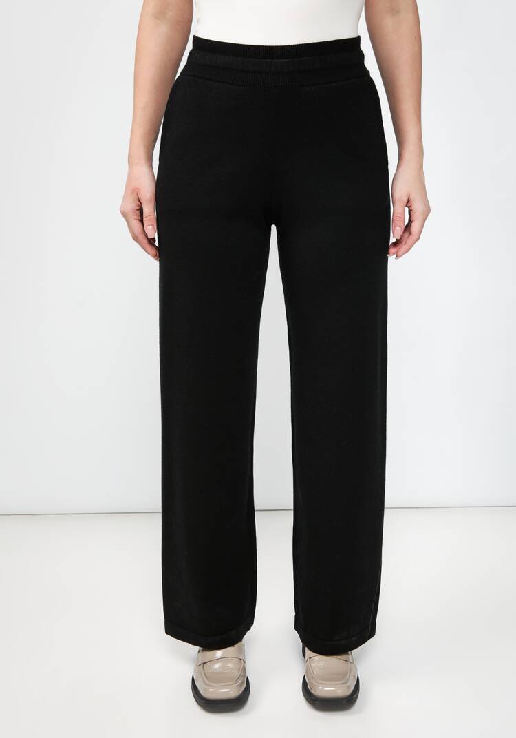 Брюки на резинке с вязаными карманами шир.  750, рис. 4