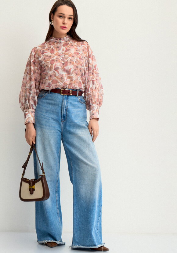 Блуза легкая с цветочным принтом шир.  580, рис. 14