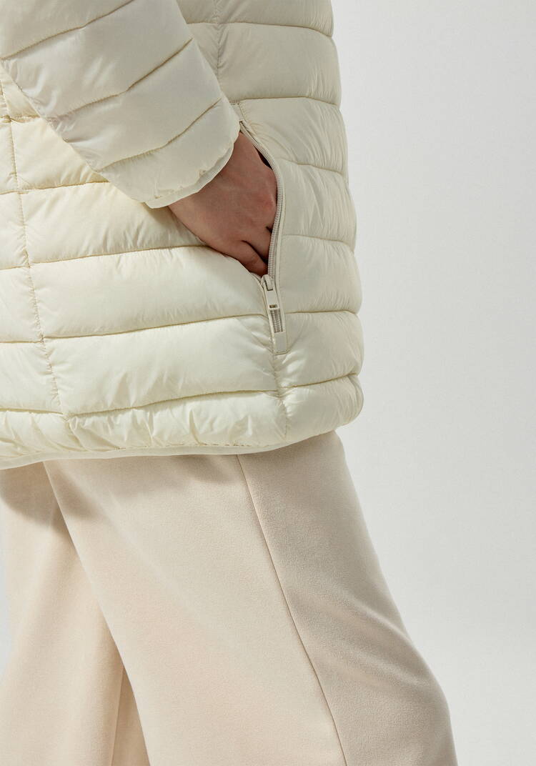 Куртка легкая стеганая с капюшоном шир.  750, рис. 5