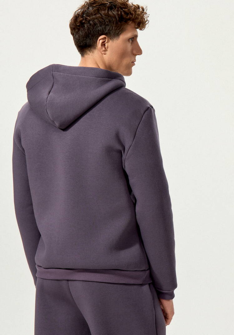 Толстовка с декоративной нашивкой на кармане шир.  750, рис. 20