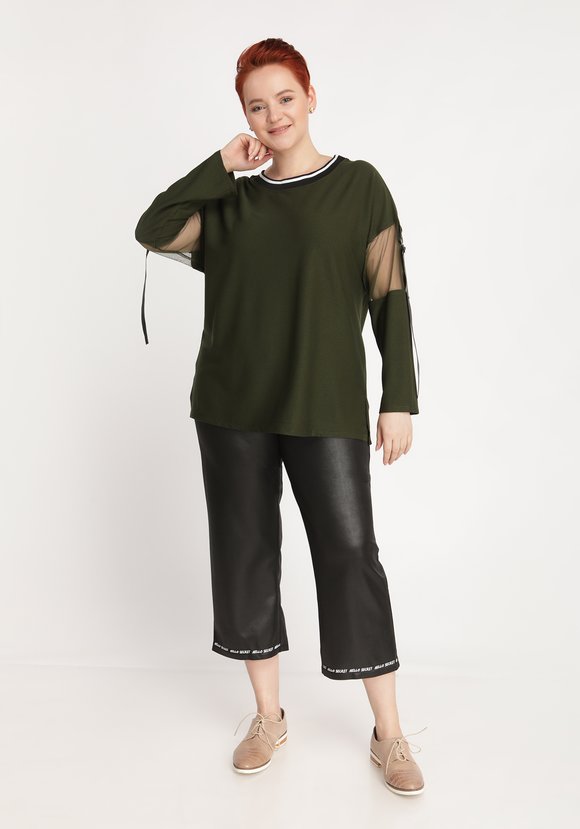 Костюм двойка с декором шир.  580, рис. 1