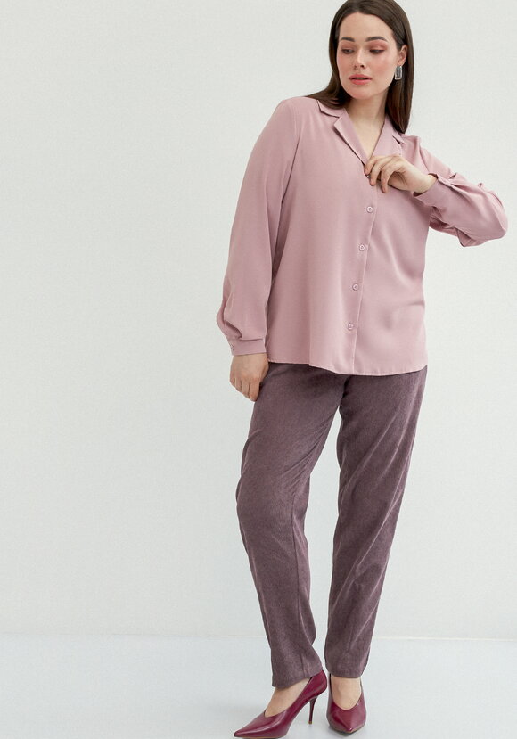 Блуза с отложным воротником с пуговицами шир.  580, рис. 17