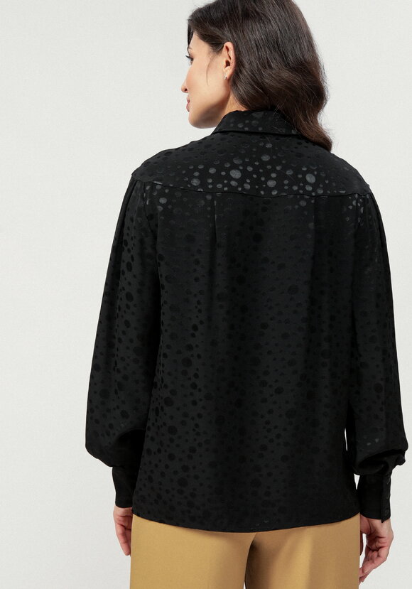 Блуза с шелковым рисунком в переплетении шир.  580, рис. 10