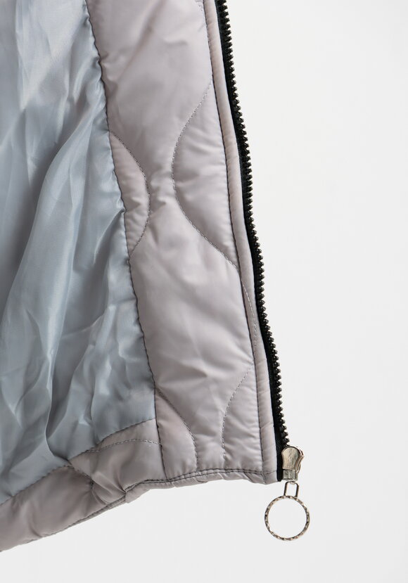 Куртка Анет шир.  580, рис. 35