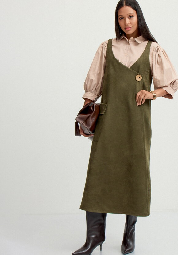 Сарафан с имитацией застёжки шир.  580, рис. 25