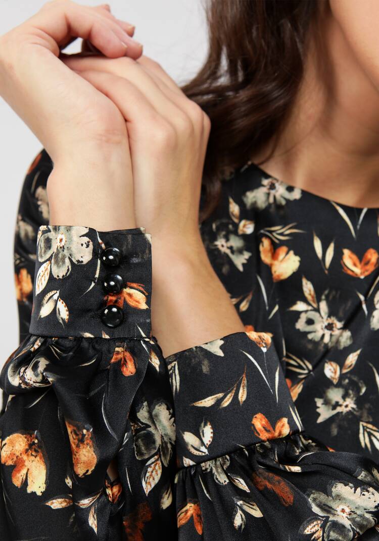 Платье с кружевом свободного кроя шир.  750, рис. 7