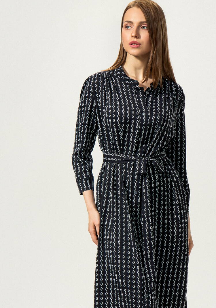 Платье-рубашка с воротником-стойкой шир.  750, рис. 19