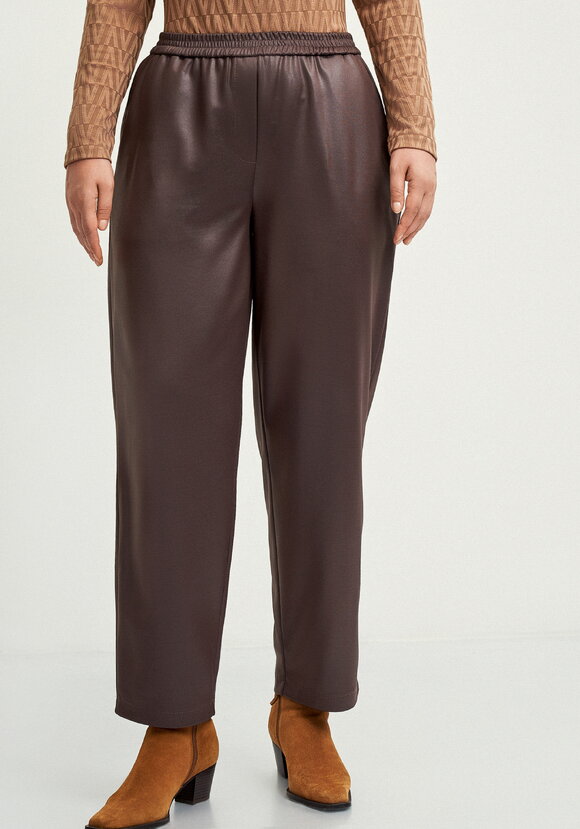 Брюки прямые с поясом на резинке шир.  580, рис. 12