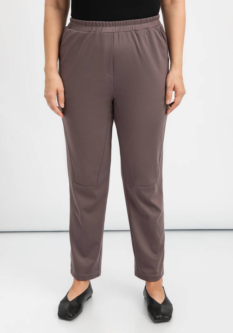 Брюки оригинального кроя на резинке шир.  750, рис. 21