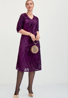 Платье из панбархата и трикотажа