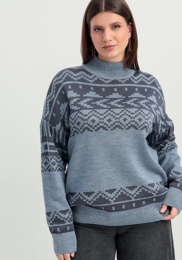 Свитер с геометрическим орнаментом шир.  580, рис. 9