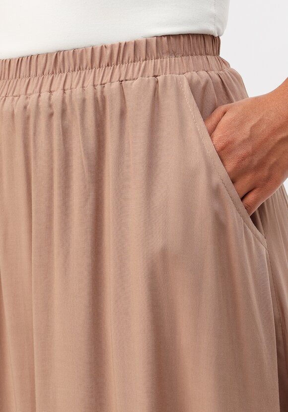 Юбка на эластичной ленте с ярусами шир.  580, рис. 13