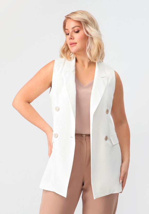 Жилет двубортный на пуговицах шир.  580, рис. 15