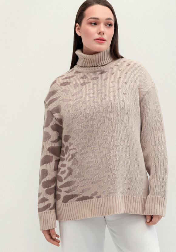 Джемпер с асимметричным расположением рисунка шир.  580, рис. 13